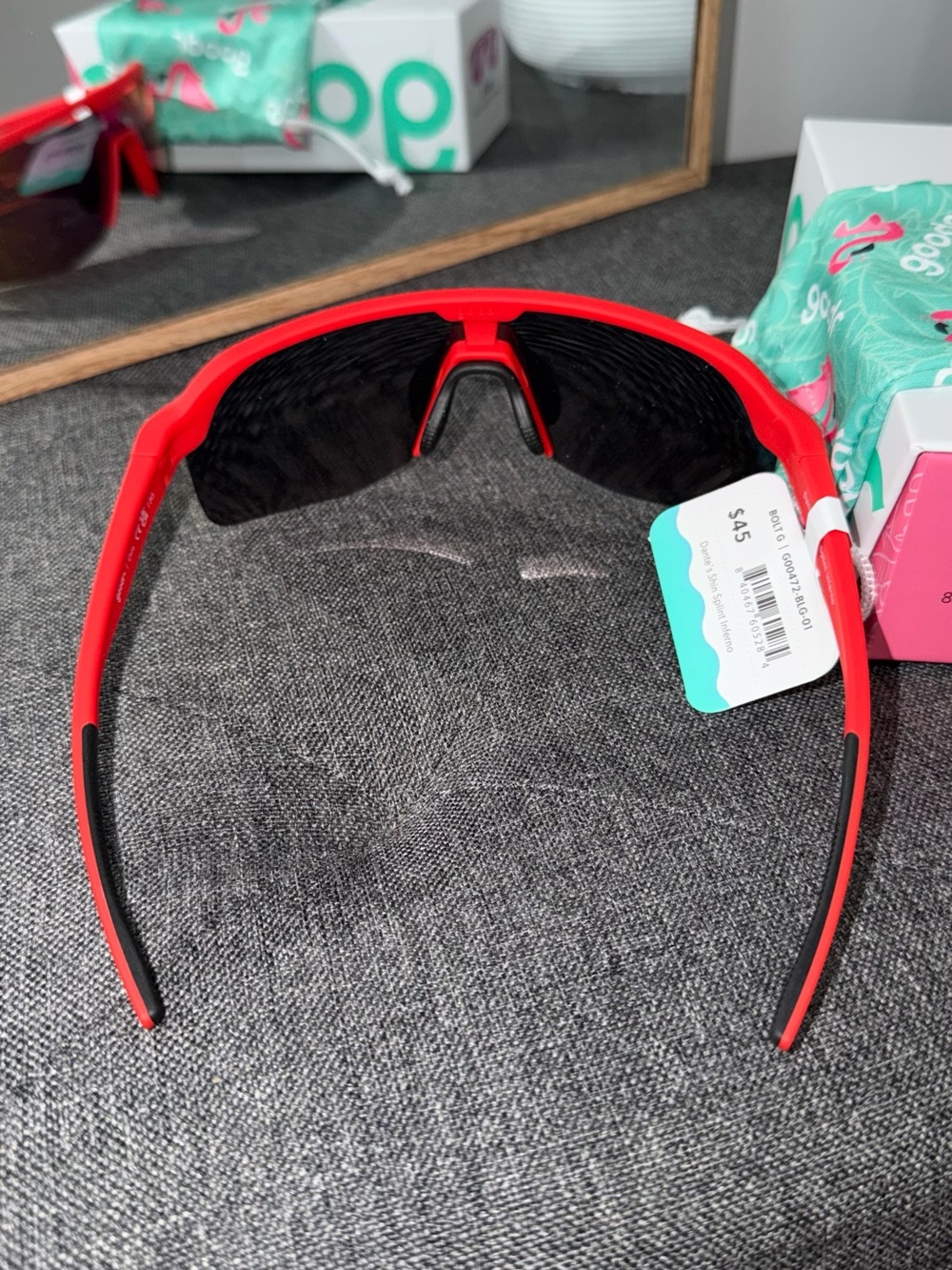 GOODR Bolt G Red Shield Sunglasses with Mirrored Lens - Picture 3 of 3